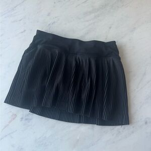Lululemon Pleat to Street Skirt size 4
